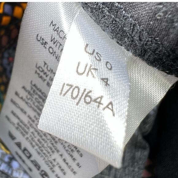 Anthropologie Maeve abstract city shorts in multicolor medallion print - Picture 8 of 8